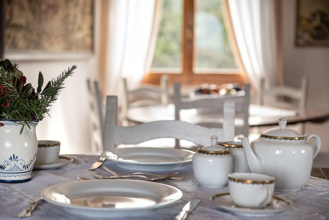 Agriturismo Casale Ugolini Монтеспертоли Екстериор снимка
