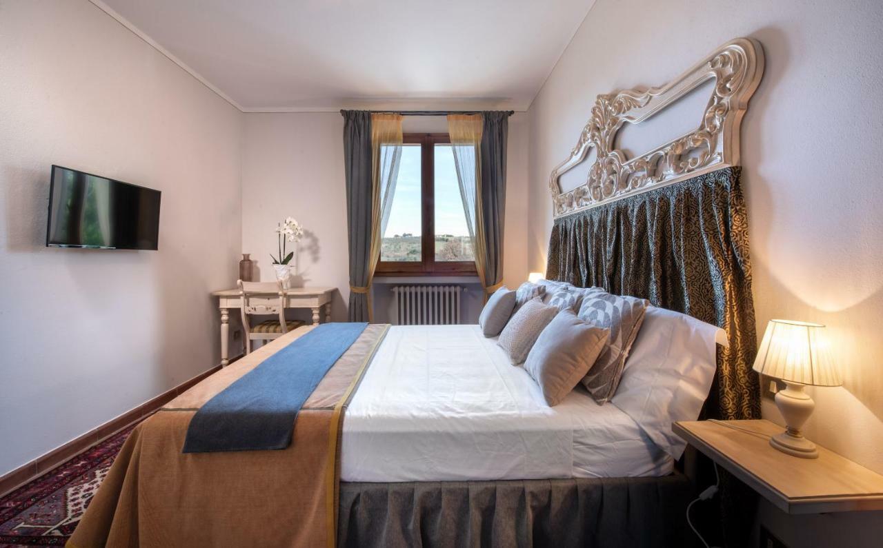 Agriturismo Casale Ugolini Монтеспертоли Екстериор снимка