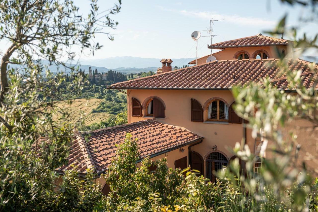 Agriturismo Casale Ugolini Монтеспертоли Екстериор снимка